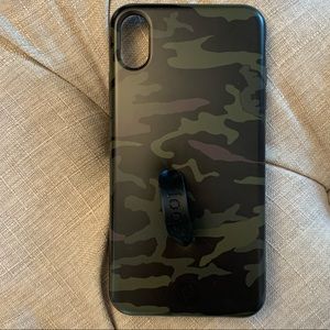 Camo Loopy XS Max iPhone Case
